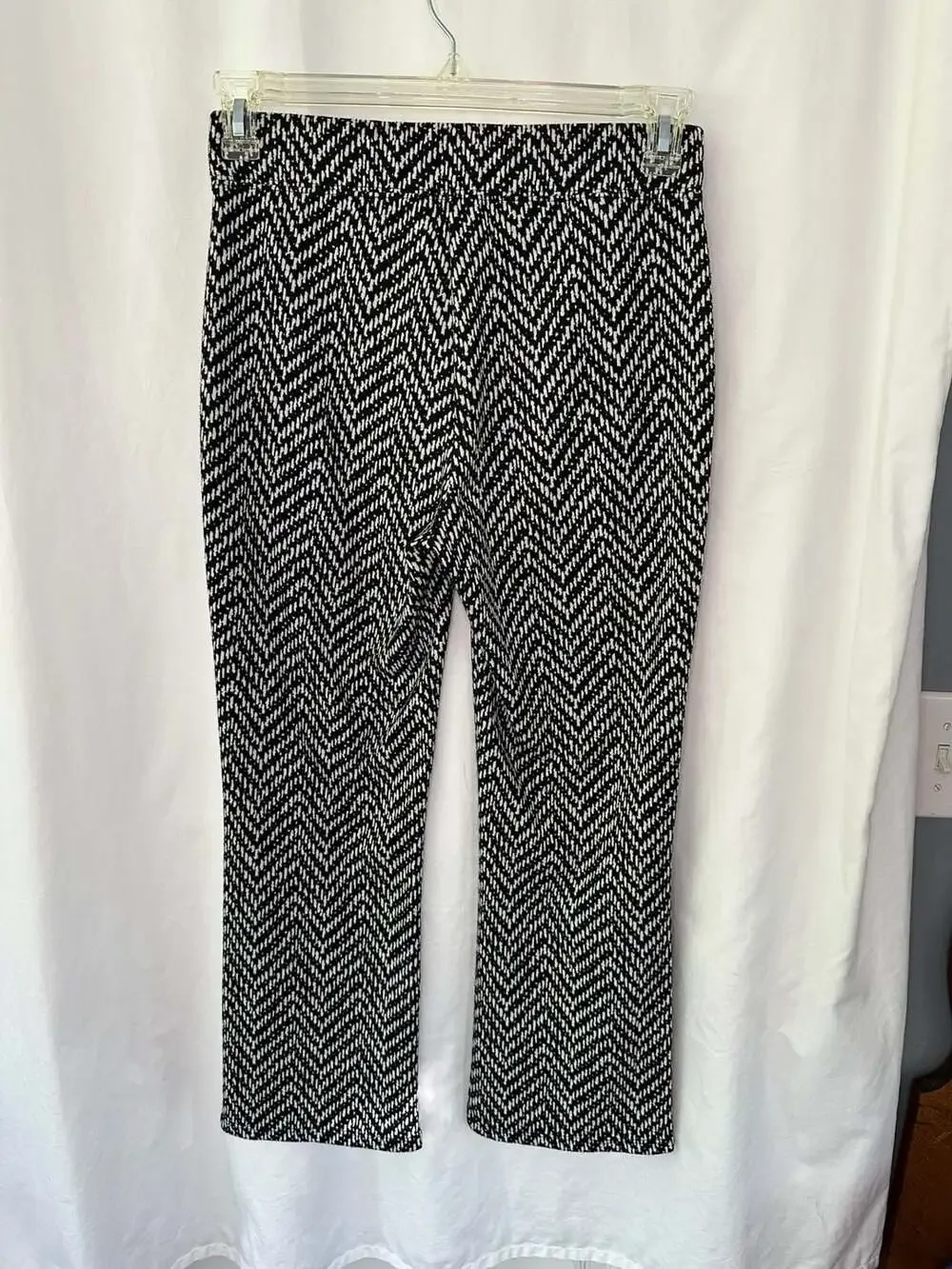 BCBG Generation Womens Pants Black and White Chevron Knit Pull-On Pants Medium - Picture 5 of 13